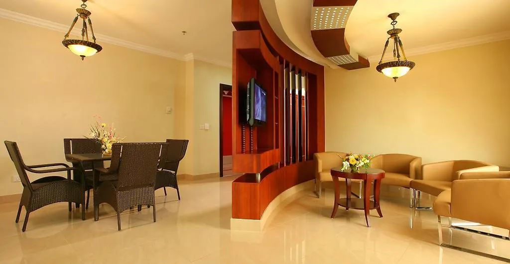The Royale Gardens Hotel Alappuzha 4*,  인도
